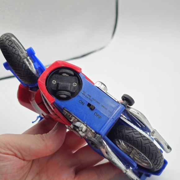 Vintage 1997 Marvel Spider-Man Motorcycle Toy - Picture 8 of 8